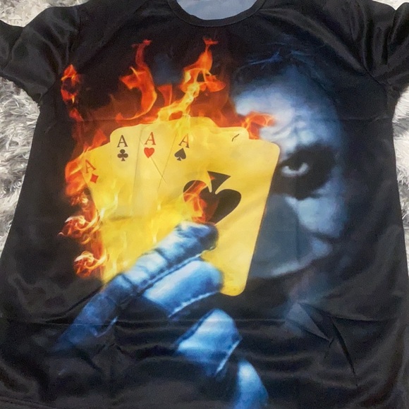 Teeshirt - Picture 3 of 4